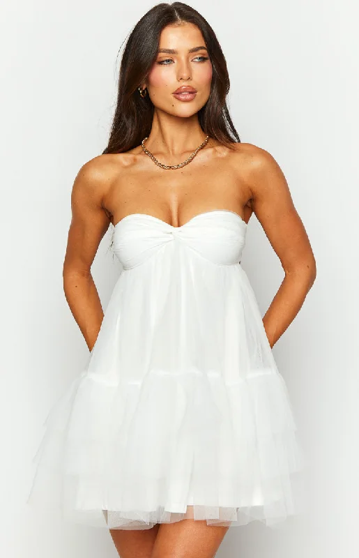 The Latest Trends Amba White Strapless Mini Dress