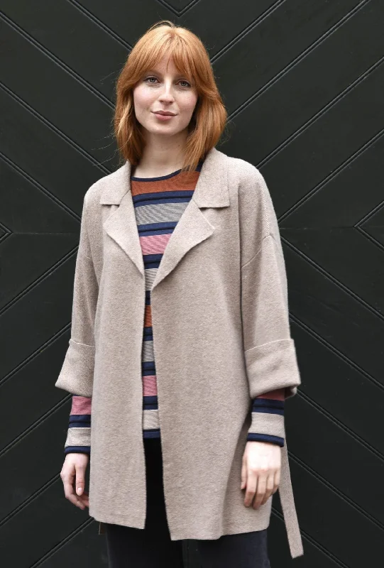 Casual Yet Stylish Separates Mansted Hakimo Long Sweater Coat