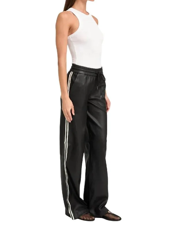 Travel Essentials Baggy Athletic Sweatpants In Black