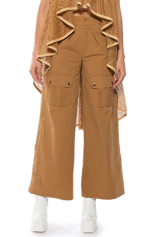 Luxury Women’s Fashion CARGO CHIC WIDE LEG PANTS