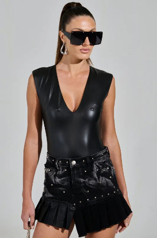 Trendsetter's Closet JOELLE FAUX LEATHER SLEEVELESS PLUNGE BODYSUIT