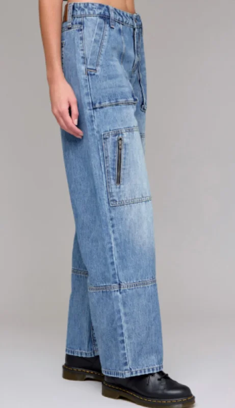 Sophisticated Outfits Slung Baggy Jeans In Medium Wash