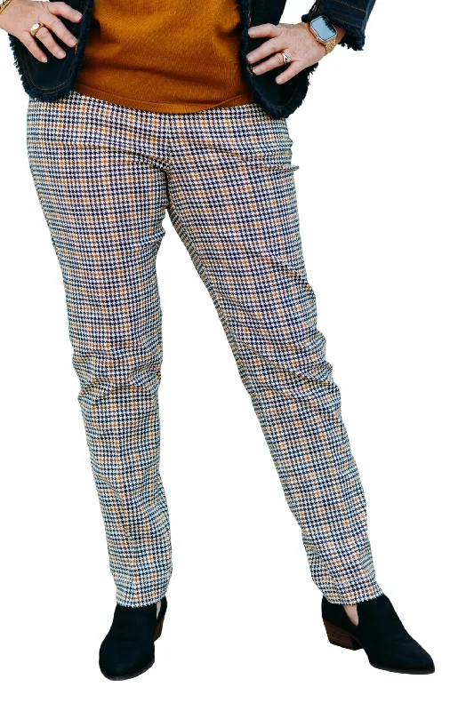 Summer Deals Pull-On Print Fine Line Ankle Pant In Plaid Multi